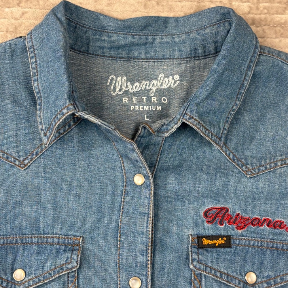 Wrangler Retro Premium Arizona Wildcats Denim Western Snap Shirt Dress Blue L - Picture 2 of 10